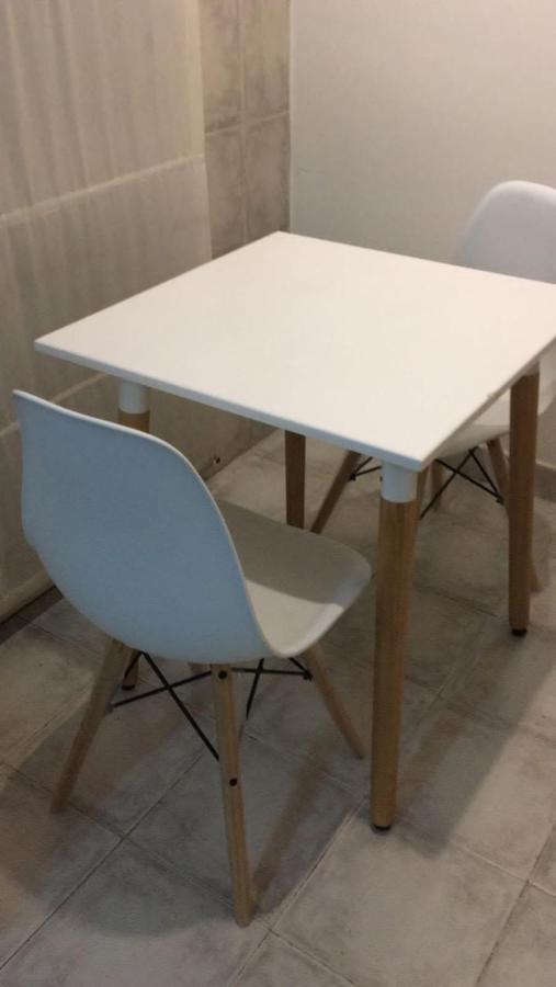 Departamento De Dos Dormitorios En Recoleta Para 6 Personas Piso 3 Buenos Aires Buitenkant foto